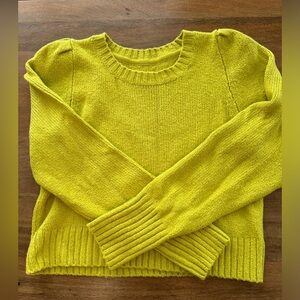 Puffed sleeves excellent condition sweater Maeve